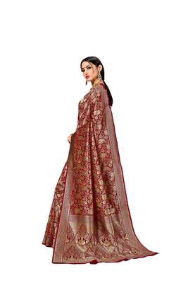 Maroon woven silk blend saree with blouse 3