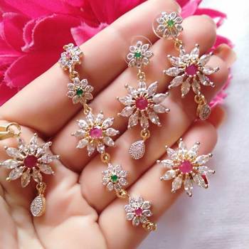 Multicolor necklaces 1