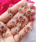 Multicolor necklaces