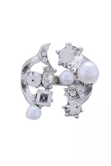 Silver With Pearl Stylish Ring