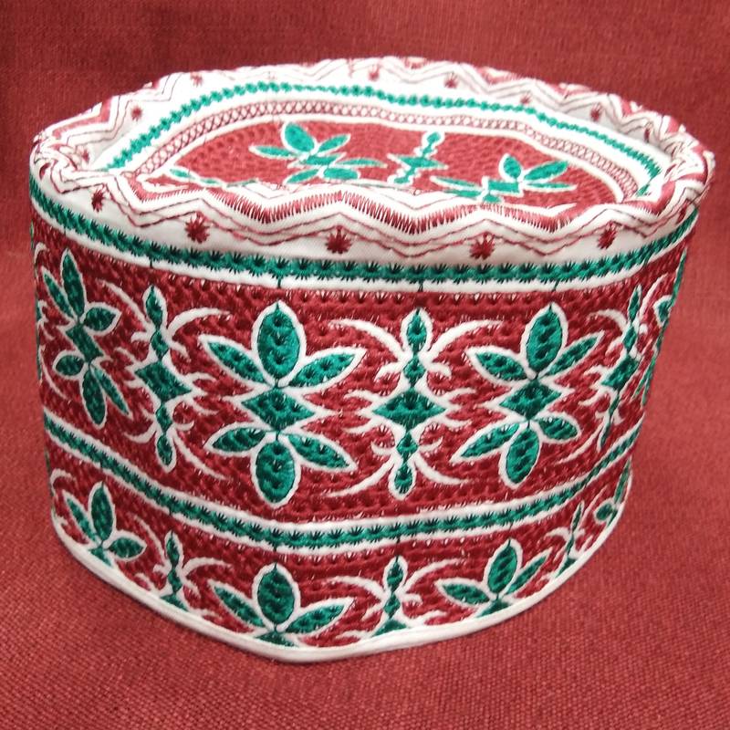 Red embroidered muslim prayer cap