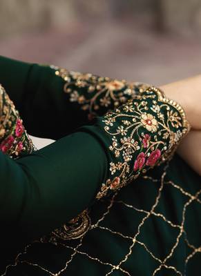 Dark-Green Embroidered Georgette Semi Stitched Salwar With Dupatta 4