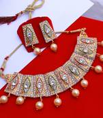 Multicolor necklaces