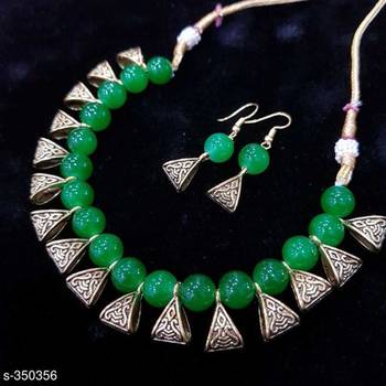 Green necklaces 1