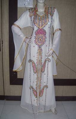 White embroidered georgette islamic-kaftans 1