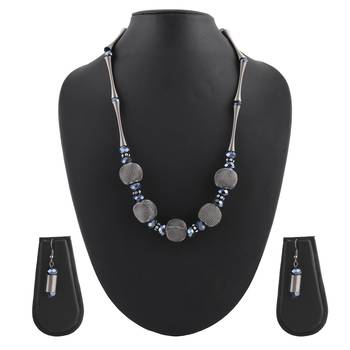 Metallic  Silver & Black Necklace & Earrings Set For Women & Girls 1