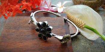 Black Kundan Stone German Silver Bracelet 2