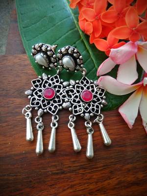 Pink Stone Centre And Pearl Studs German Silver Earrings 1