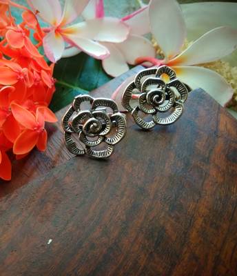 Rose Shaped Toe Rings 1