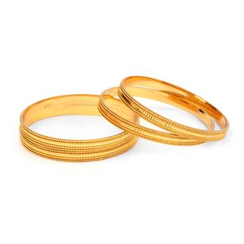 Set Of 4 Golden Kada With Intricate Border For Dailywear By Leshya 1