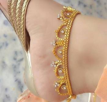 Gold anklets 1