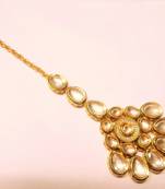 Gold Kundan Maang Tikka