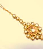 Gold Kundan Maang Tikka