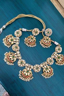 Green And Red Gold Tone Kundan Necklace Set With Pearls 1