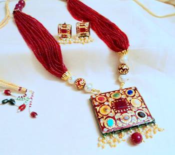 Red Pearl Necklace Sets 2