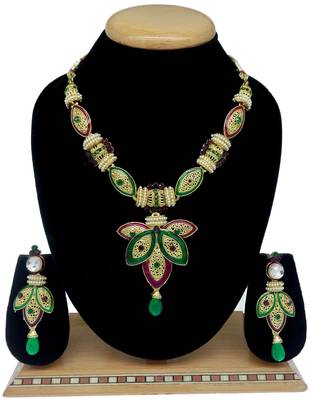 Multicolor necklaces 1