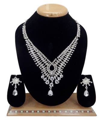 Multicolor necklaces 1