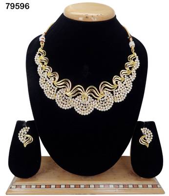 Multicolor necklaces 1
