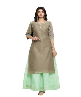 Chanderi Kurta With Chanderi Skirt And Dupatta 1