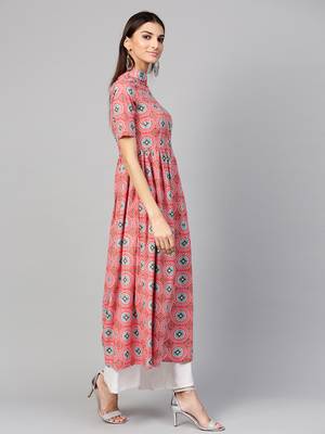 Pink floral print Front Slit Gathered Kurta 4