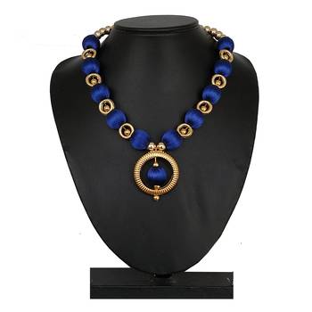 Blue chokers 1