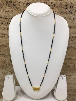 Gold Plated Alloy 2 Vati Tanmaniya Pendant Mangalsutra Black Beads Single Line Layer Long Chain 1