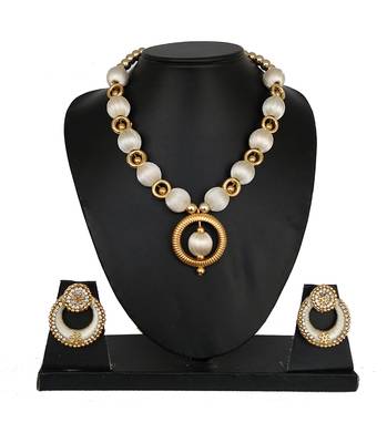 White designer-jewellery 1