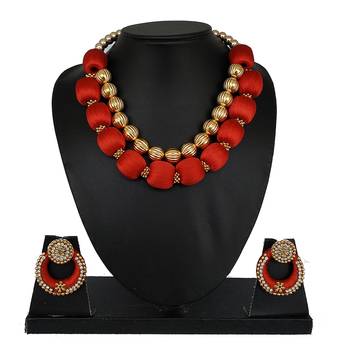 Red designer-jewellery 1