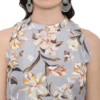 Grey Color Digital Print Flared Polysilk Kurta 5