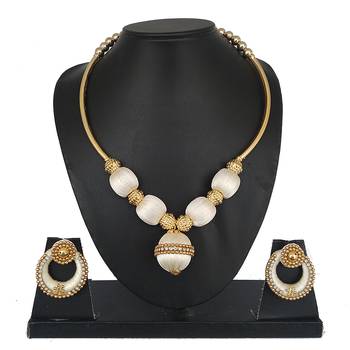 White designer-jewellery 1