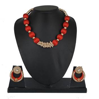 Red designer-jewellery 1