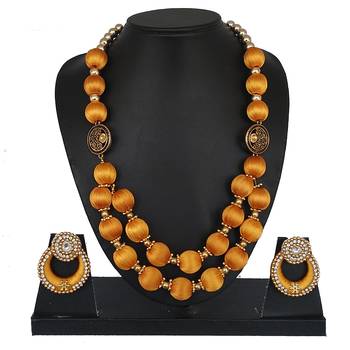 Gold designer-jewellery 1