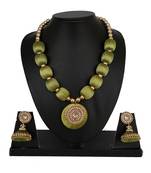 Green designer-jewellery