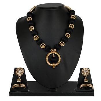 Black designer-jewellery 1