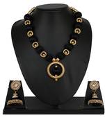 Black designer-jewellery