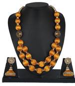 Gold designer-jewellery