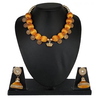 Gold designer-jewellery 1
