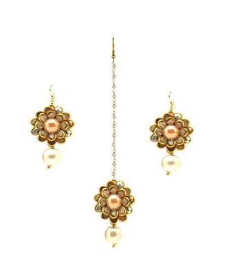 Flower Style Maang Tikka With Earrings For Women/Girls 1