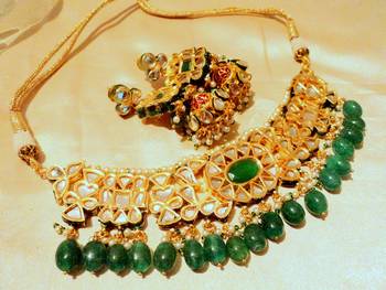 Green Jaipuri Kundan Necklace Sets 1