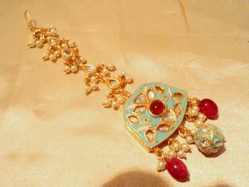 Turquoise Kundan Danglers Drops With Maangtikka 2