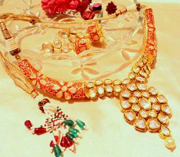 Red Kundan 22K Hasli Necklace Sets 1