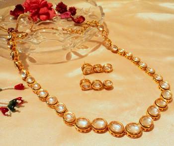 Gold Kundan Long Necklace Sets 1
