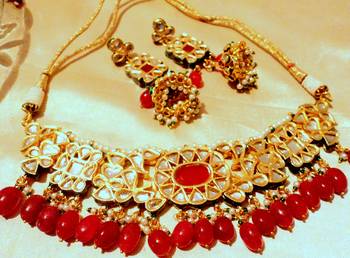 Gold Kundan Jadau Jaipuri Necklace Set For Women 1