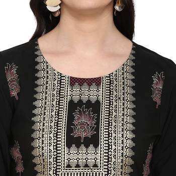 Black Color Foil Print Straight crepe Kurta Palazzo set 5
