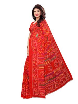 Red printed georgette saree with blouse 2