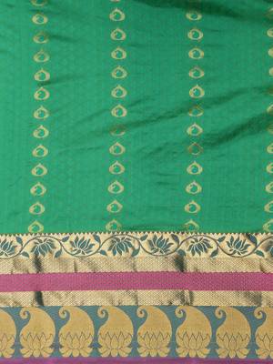 CLASSICATE from the house of The Chennai Silks Women's Green Pure Kanchipuram Silk Saree With Blouse 3