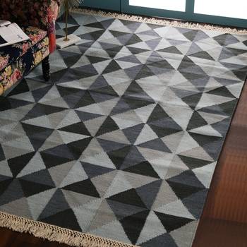 PEQURA Blue and Grey Woollen Geometric Patterned Hand Woven Carpet 1