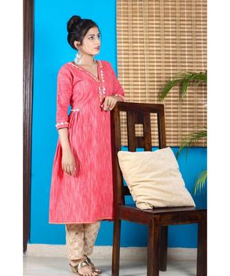 Carrot Red Mandarin Collar With Geometric Design Kurta 1