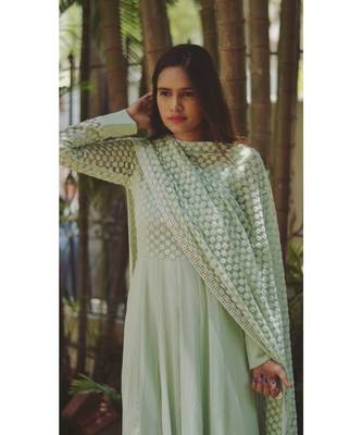 Green Star Dress With Dupatta 4