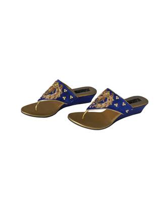 blue zardosi motif 3